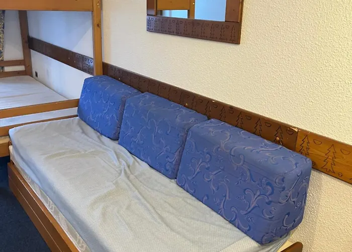 Al-203 - Inout - 5 Beds Flat Apartment